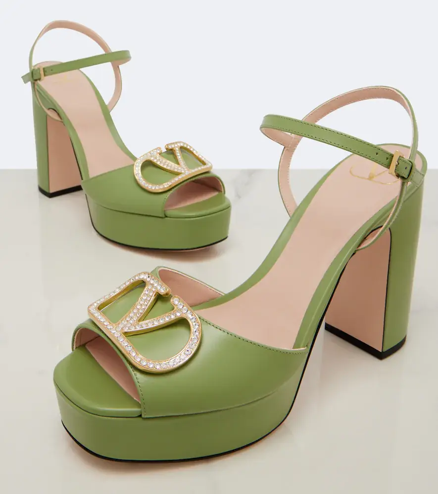 Valentino Garavani VLogo embellished leather platform sandals | Thumbnail 3 Valentino Garavani VLogo embellished leather platform sandals | Thumbnail 3