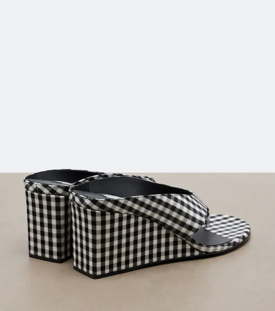 Alaïa Alaïa Cube gingham wedge thong sandals | Thumbnail 2 Alaïa Alaïa Cube gingham wedge thong sandals | Thumbnail 2