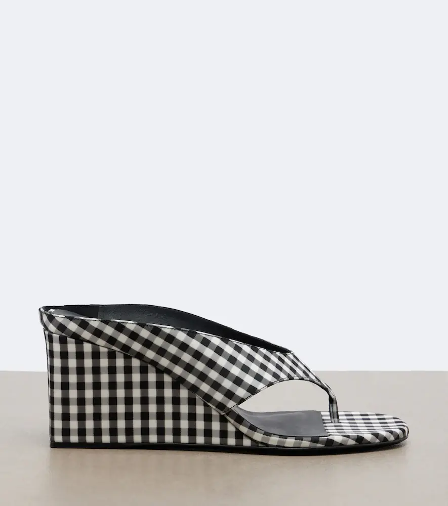 Alaïa Alaïa Cube gingham wedge thong sandals | Thumbnail 3 Alaïa Alaïa Cube gingham wedge thong sandals | Thumbnail 3