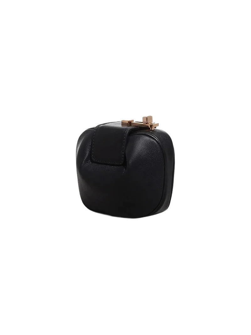 Gabriela Hearst Rafaela Coin Purse in Black Nappa Leather