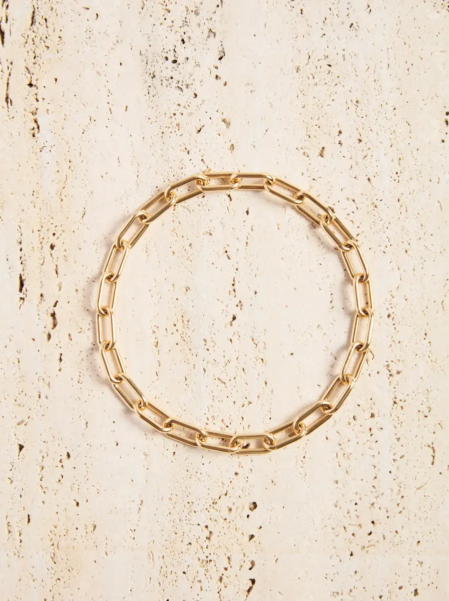 Gabriela Hearst Link Choker Necklace in 18K Yellow Gold (Small Links) | Thumbnail 4 Gabriela Hearst Link Choker Necklace in 18K Yellow Gold (Small Links) | Thumbnail 4