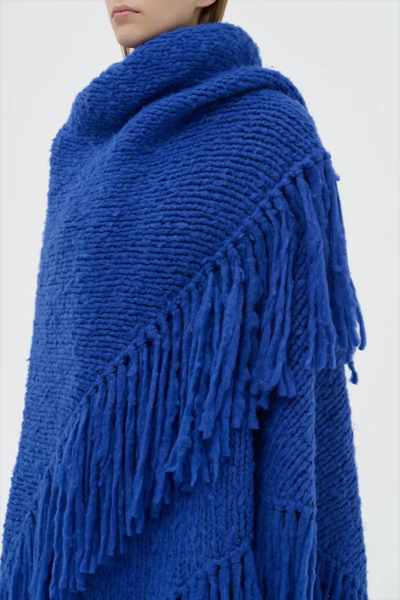 Gabriela Hearst Lauren Knit Wrap in Cobalt Welfat Cashmere | Thumbnail 3 Gabriela Hearst Lauren Knit Wrap in Cobalt Welfat Cashmere | Thumbnail 3