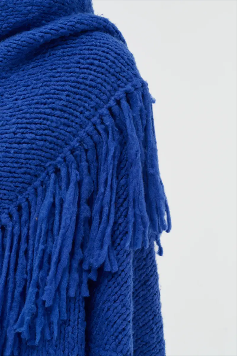 Gabriela Hearst Lauren Knit Wrap in Cobalt Welfat Cashmere | Thumbnail 4 Gabriela Hearst Lauren Knit Wrap in Cobalt Welfat Cashmere | Thumbnail 4