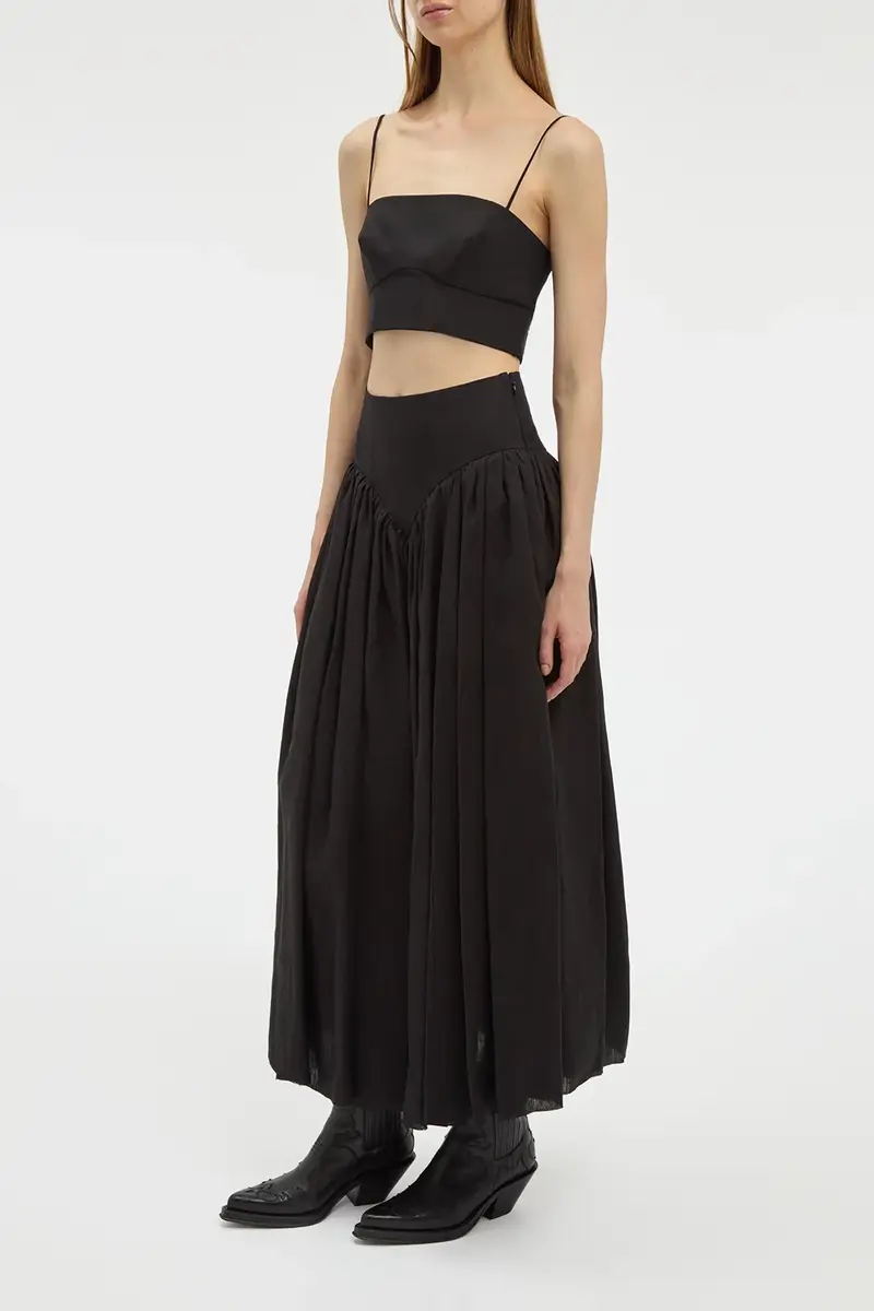 Gabriela Hearst Blazie Top in Black Aloe Linen | Thumbnail 3 Gabriela Hearst Blazie Top in Black Aloe Linen | Thumbnail 3