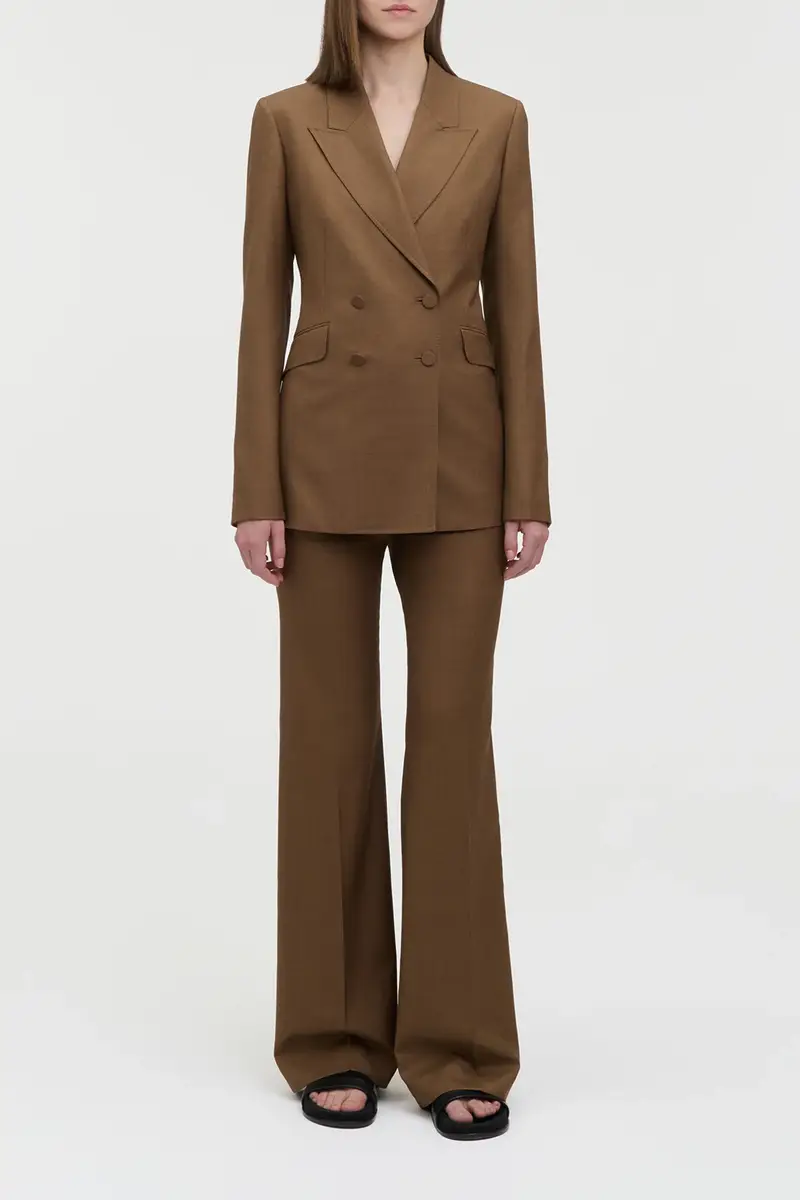 Gabriela Hearst Angela Blazer in Chestnut Wool Silk | Thumbnail 3 Gabriela Hearst Angela Blazer in Chestnut Wool Silk | Thumbnail 3