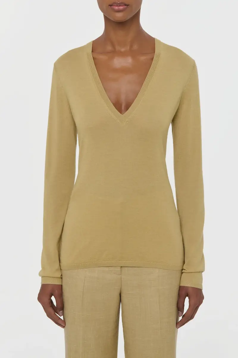 Gabriela Hearst Clementia Knit V-Neck Sweater in Hay Cashmere Silk | Thumbnail 2