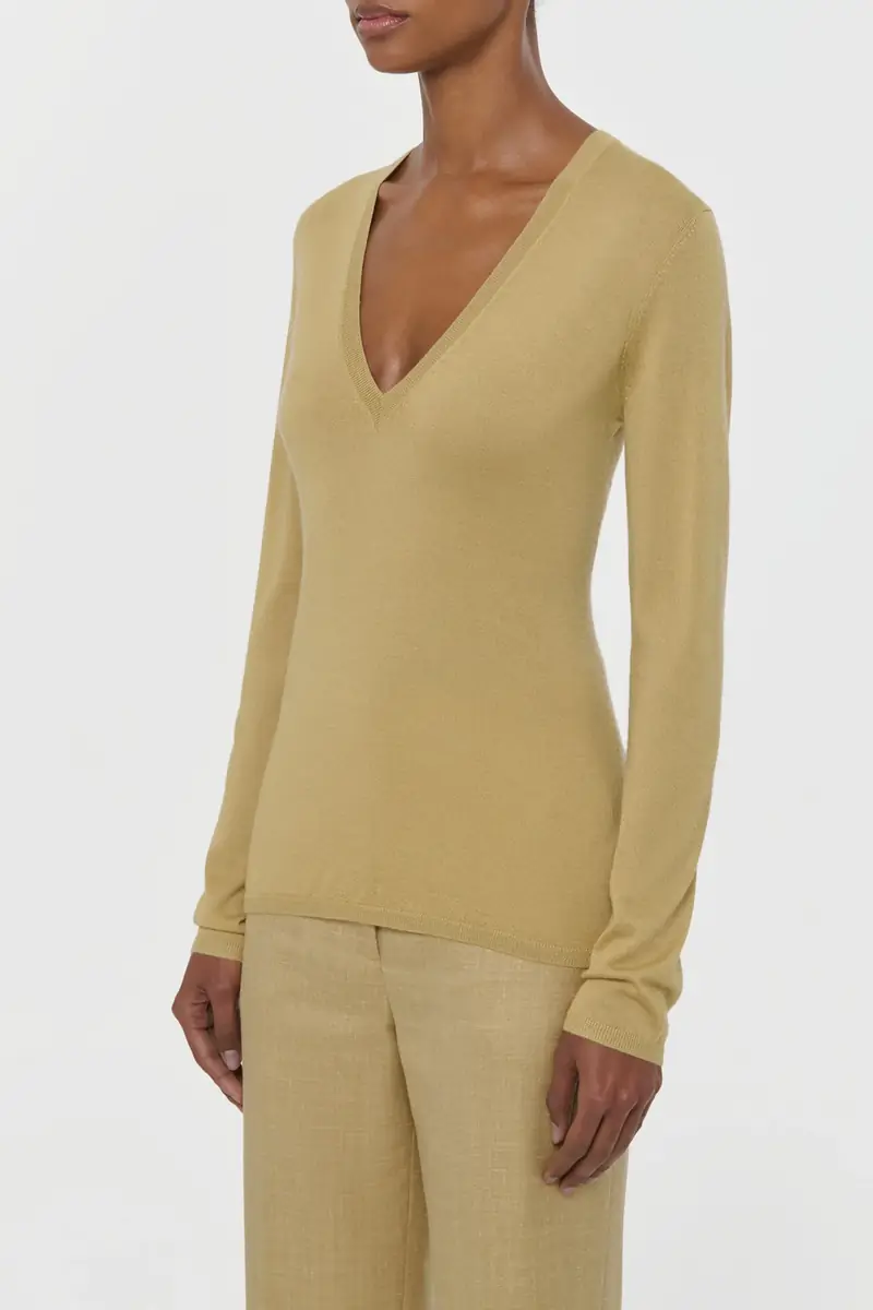 Gabriela Hearst Clementia Knit V-Neck Sweater in Hay Cashmere Silk | Thumbnail 3