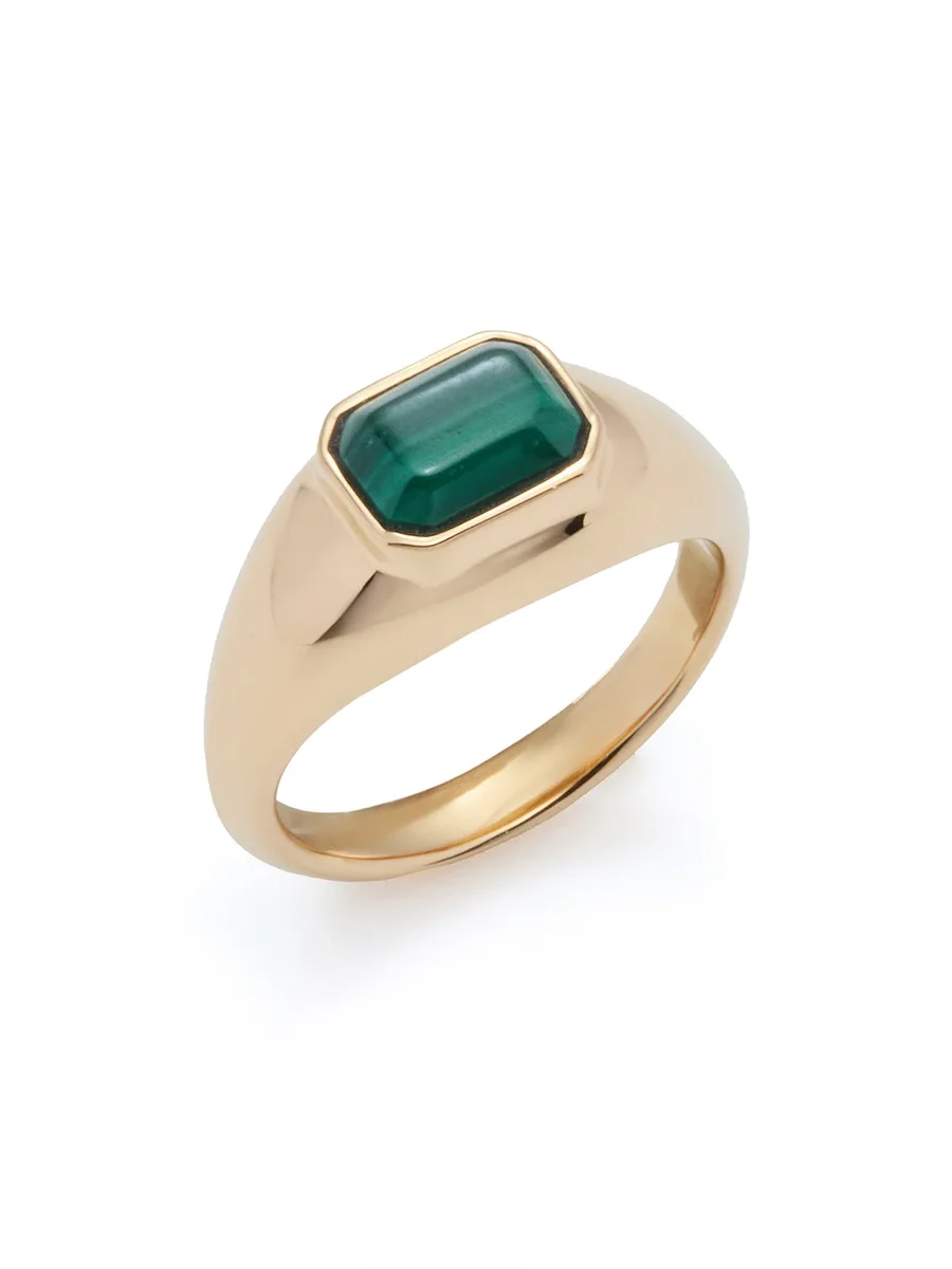 Small Ring in 18K Yellow Gold & Malachite Stone