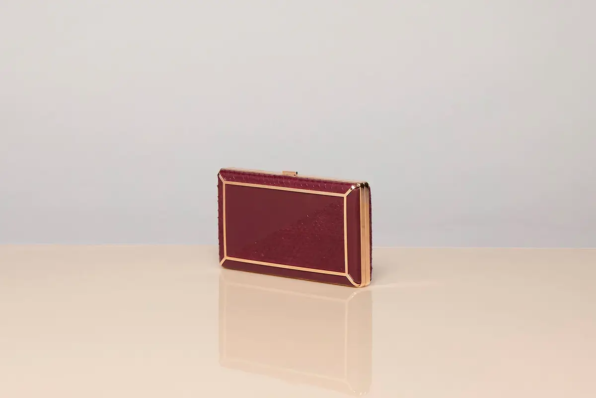 Gabriela Hearst Callas Clutch in Bordeaux Snakeskin & Nappa Leather | Thumbnail 4 Gabriela Hearst Callas Clutch in Bordeaux Snakeskin & Nappa Leather | Thumbnail 4