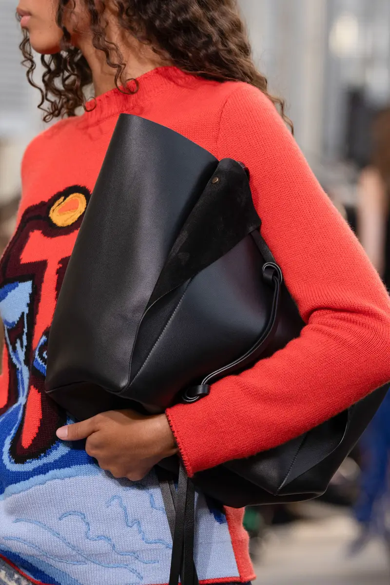 Gabriela Hearst Marija Tote Bag in Black Nappa Leather | Thumbnail 2