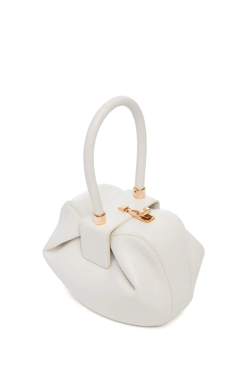 Gabriela Hearst Nina Bag in Ivory Nappa Leather | Thumbnail 3 Gabriela Hearst Nina Bag in Ivory Nappa Leather | Thumbnail 3