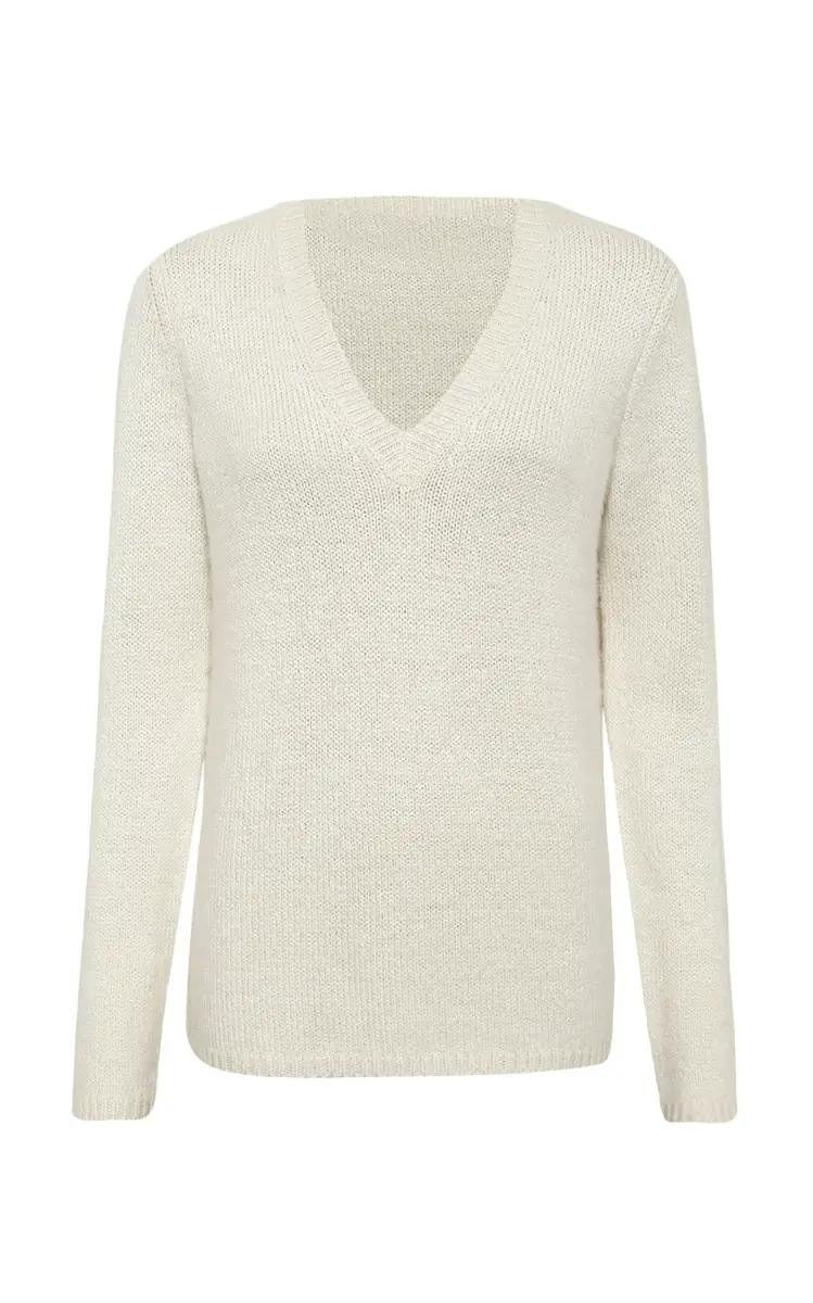 Gabriela Hearst Isiah Knit V-Neck Sweater in Cashmere | Image 1 Gabriela Hearst Isiah Knit V-Neck Sweater in Cashmere | Image 1