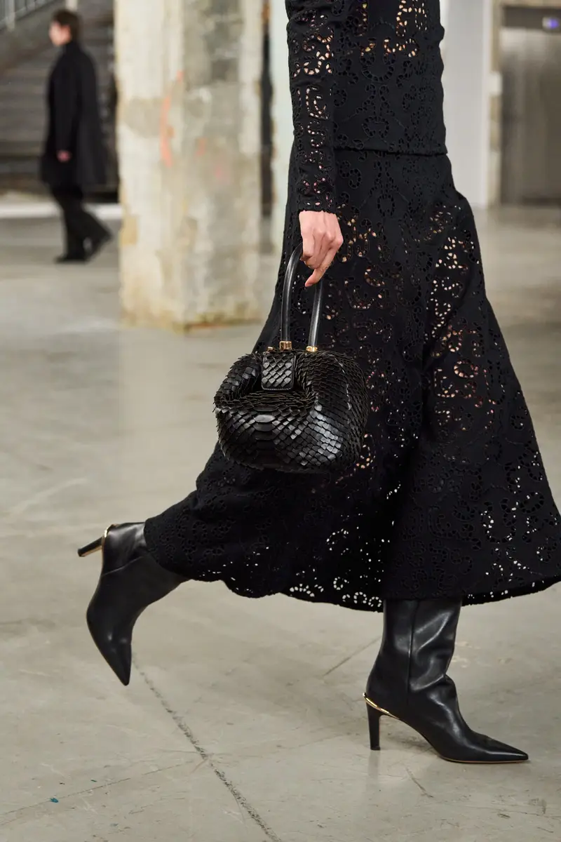 Gabriela Hearst Nina Bag in Black Leather Snake Scales | Thumbnail 2