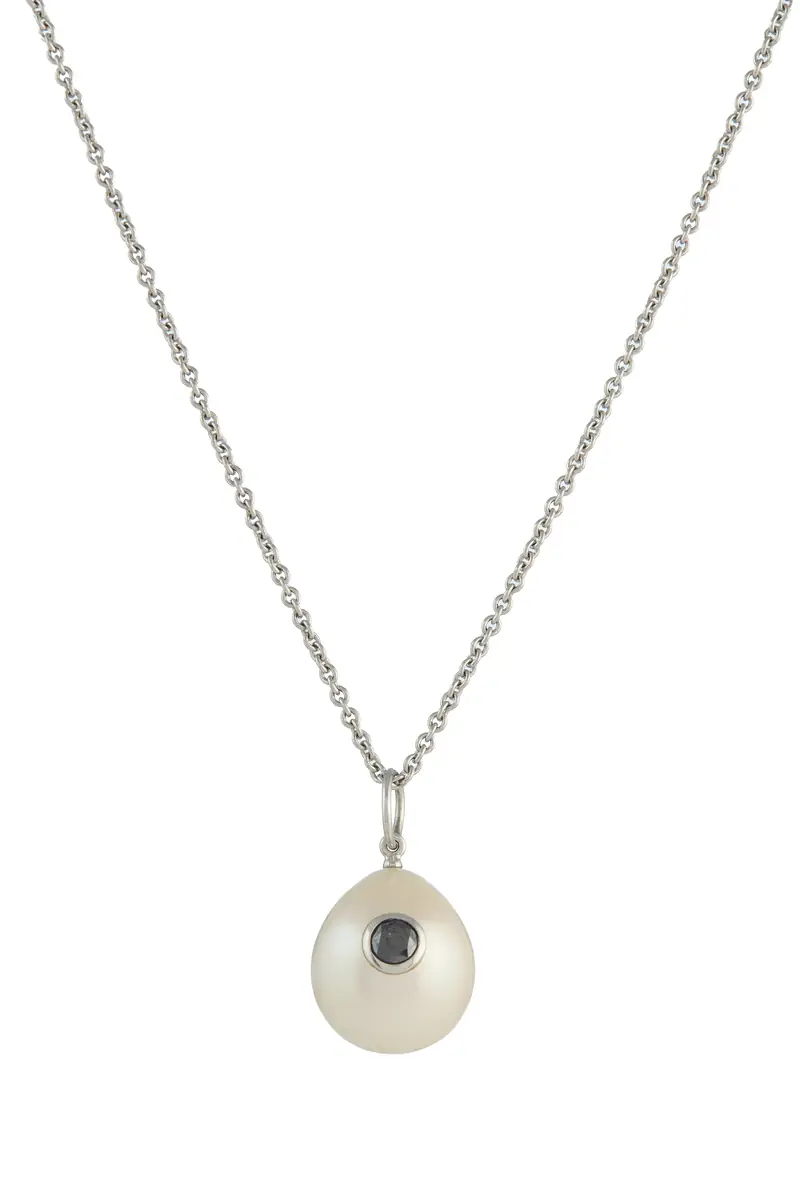 Gabriela Hearst Pearl Pendant Necklace in Platinum & Black Diamond | Thumbnail 2 Gabriela Hearst Pearl Pendant Necklace in Platinum & Black Diamond | Thumbnail 2
