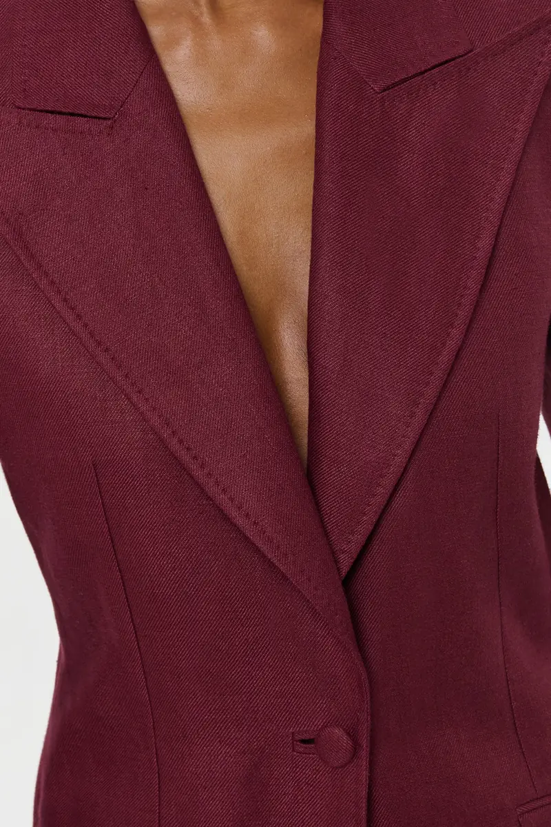 Gabriela Hearst Leiva Blazer in Bordeaux Linen Twill | Thumbnail 6 Gabriela Hearst Leiva Blazer in Bordeaux Linen Twill | Thumbnail 6