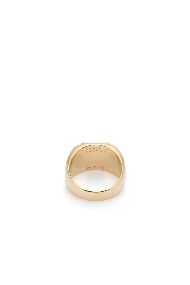 Gabriela Hearst Large Ring in 18K Yellow Gold & Lapis Stone | Thumbnail 4