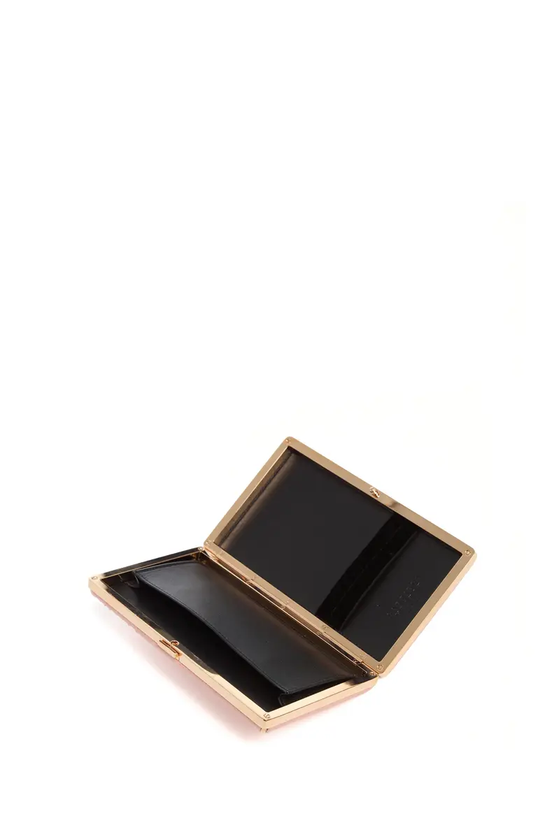 Gabriela Hearst Callas Clutch in Pink Snakeskin | Thumbnail 3 Gabriela Hearst Callas Clutch in Pink Snakeskin | Thumbnail 3