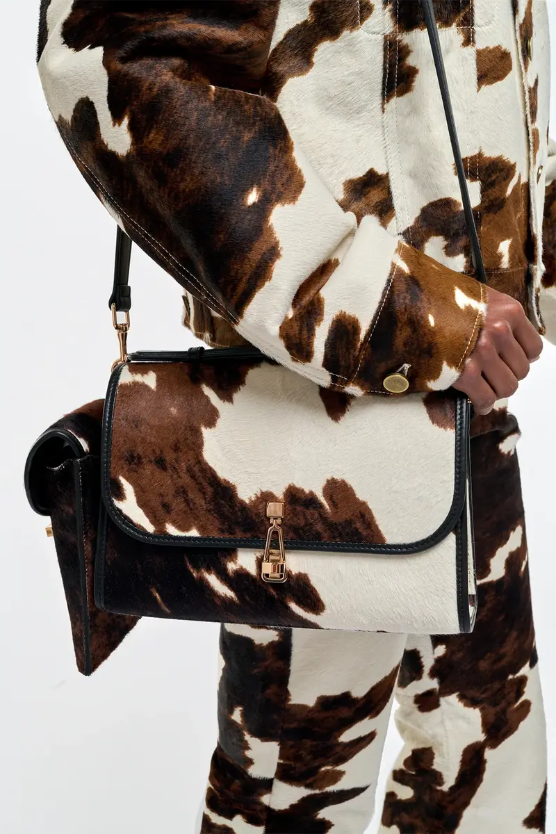 Gabriela Hearst Medium Leonora Flap Bag in Ivory Cognac Multi Pony Hair | Thumbnail 2 Gabriela Hearst Medium Leonora Flap Bag in Ivory Cognac Multi Pony Hair | Thumbnail 2