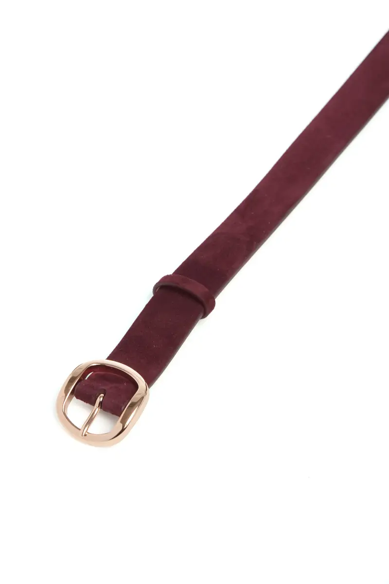 Gabriela Hearst Thin Elster Belt in Bordeaux Suede | Thumbnail 3 Gabriela Hearst Thin Elster Belt in Bordeaux Suede | Thumbnail 3