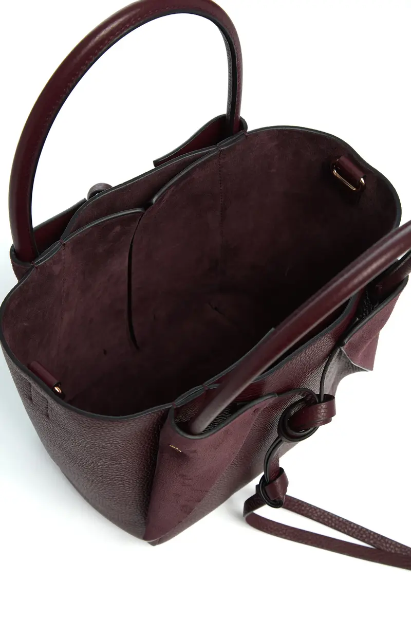 Gabriela Hearst Small Marija Tote Bag in Bordeaux Textured Leather | Thumbnail 4 Gabriela Hearst Small Marija Tote Bag in Bordeaux Textured Leather | Thumbnail 4