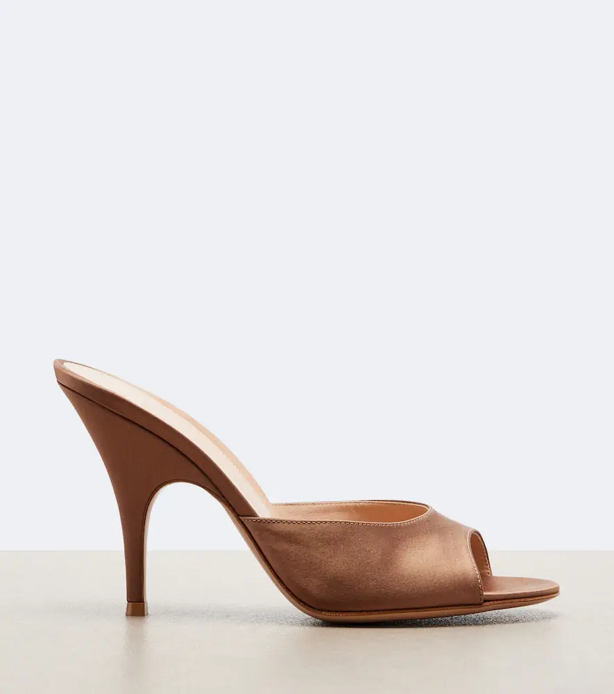 Gianvito Rossi Sofia satin mules | Thumbnail 2 Gianvito Rossi Sofia satin mules | Thumbnail 2