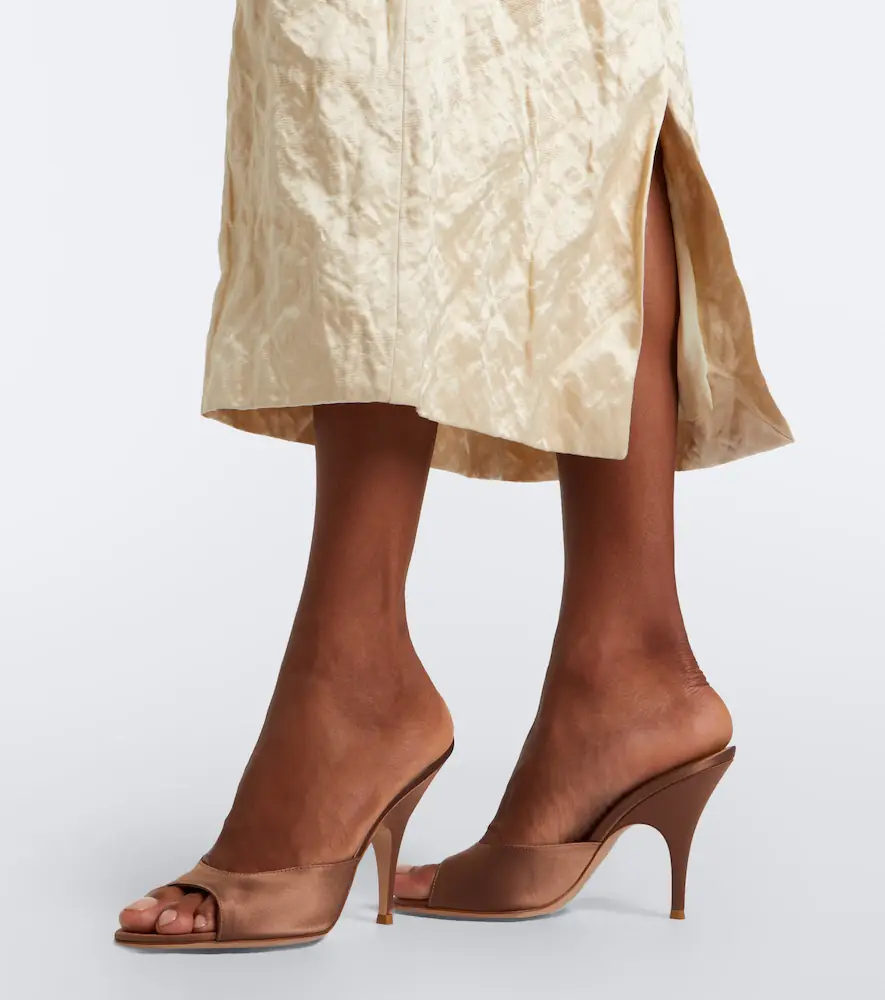 Gianvito Rossi Sofia satin mules | Thumbnail 5 Gianvito Rossi Sofia satin mules | Thumbnail 5