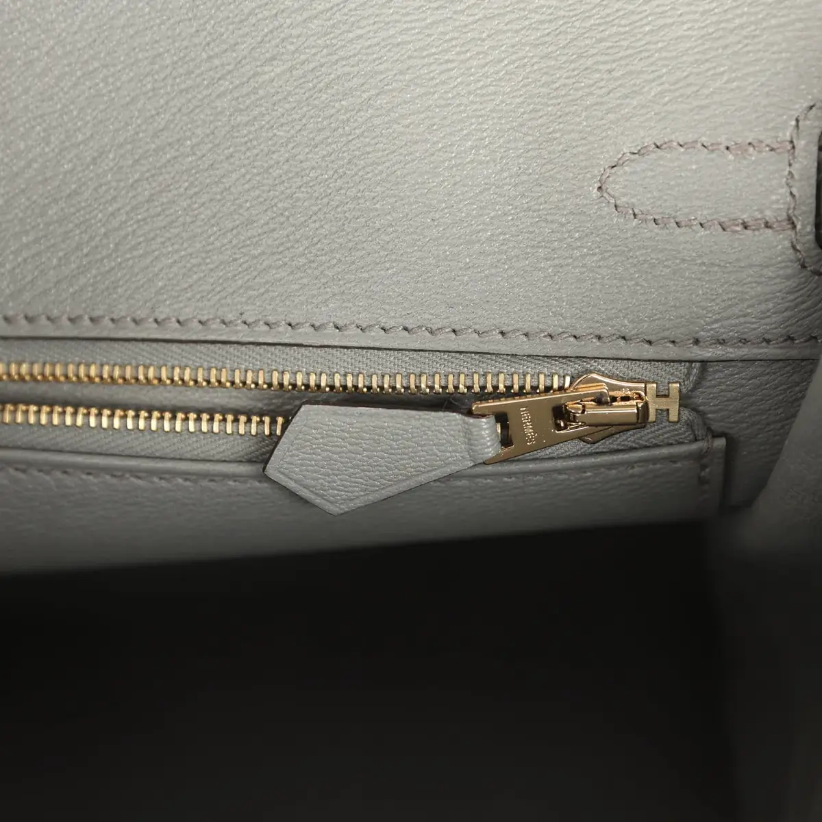HERMÈS Hermes Birkin 25 Gris Ciment Matte Porosus Crocodile Gold Hardware | Thumbnail 9 HERMÈS Hermes Birkin 25 Gris Ciment Matte Porosus Crocodile Gold Hardware | Thumbnail 9