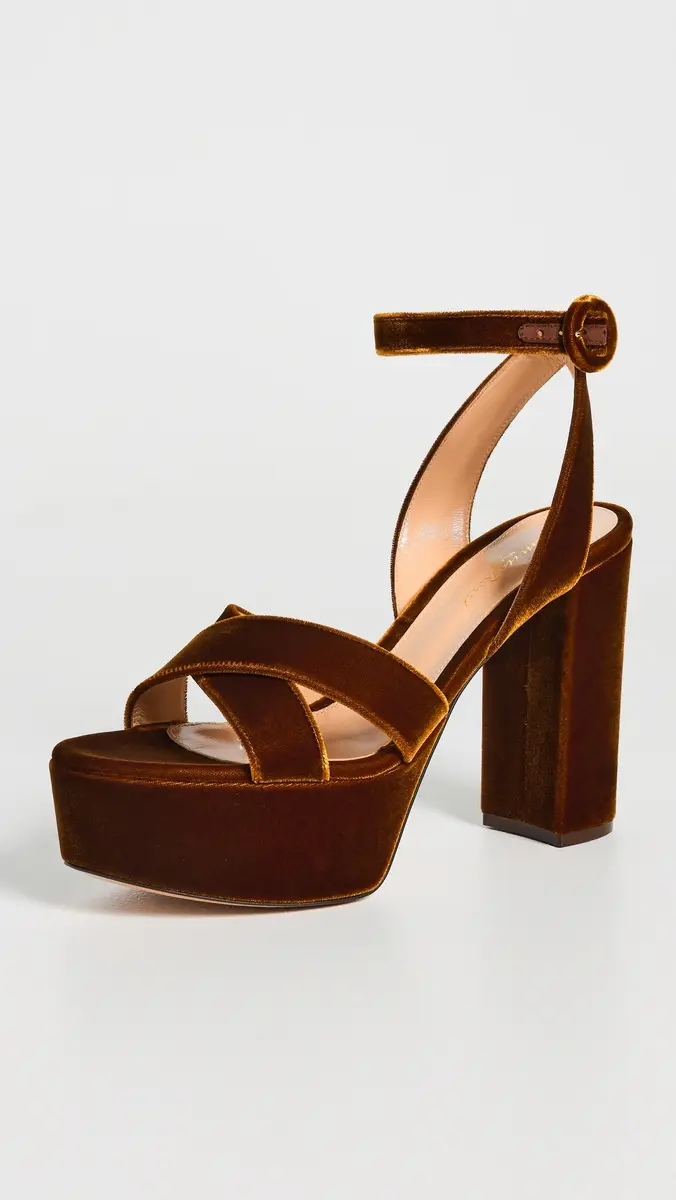 Gianvito Rossi Sabrina Velluto Heels | Thumbnail 2 Gianvito Rossi Sabrina Velluto Heels | Thumbnail 2