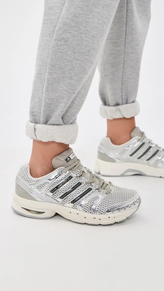 Adidas Adistar Control 5 Sneakers | Thumbnail 3