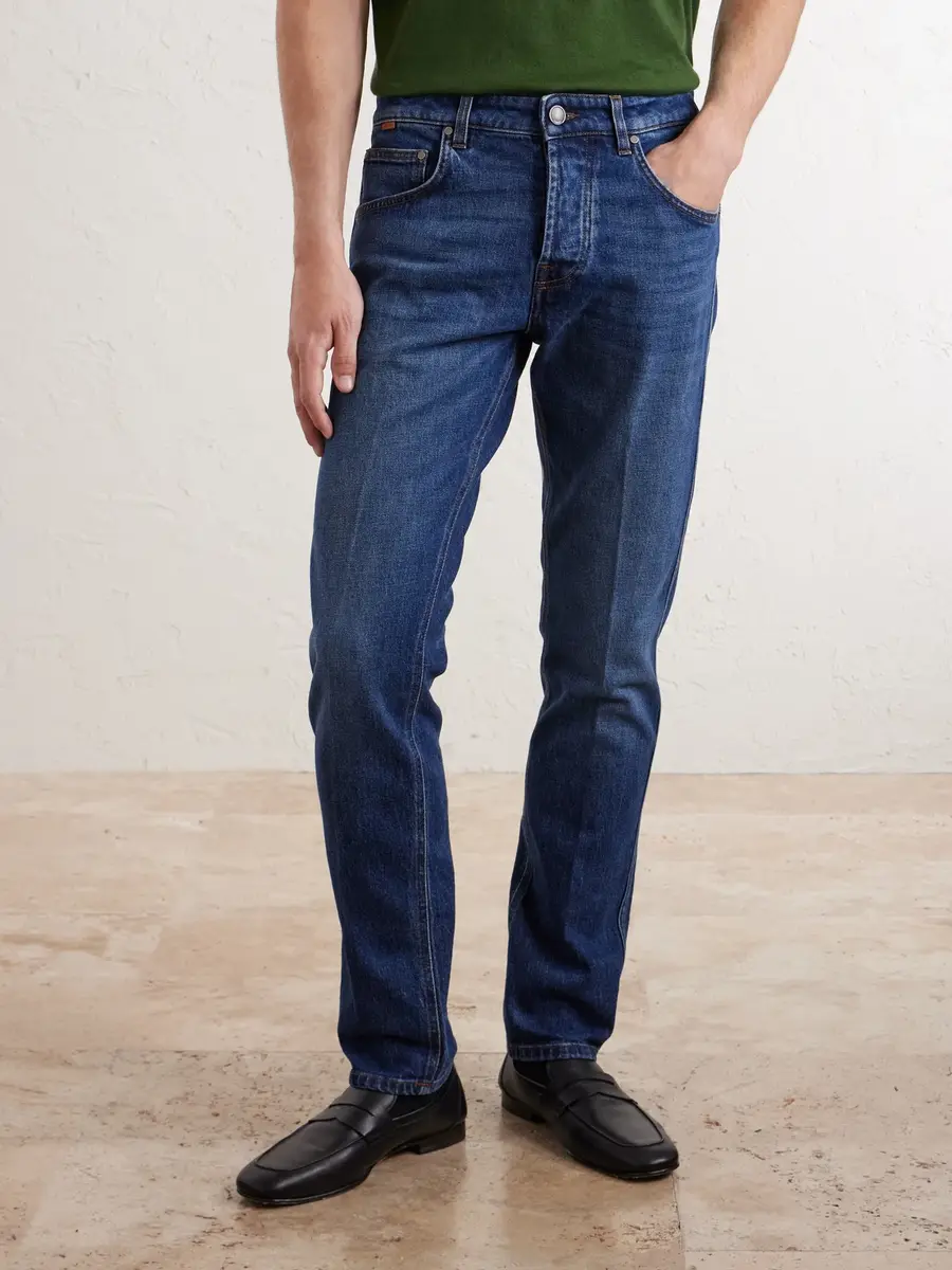 Lardini Straight-Leg Jeans - Men | Thumbnail 3