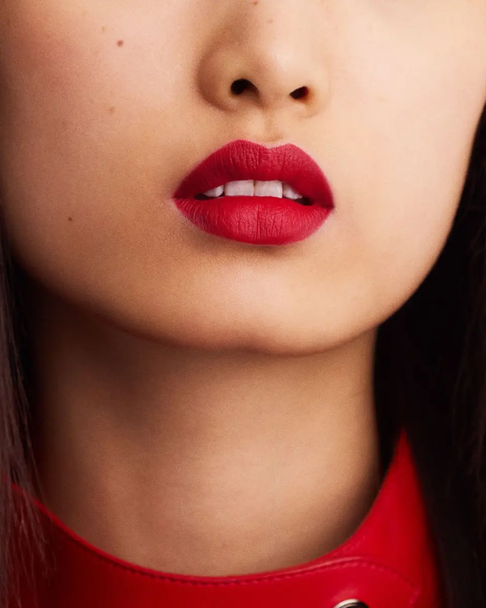 HERMÈS Rouge Hermes Matte Lipstick | Thumbnail 5 HERMÈS Rouge Hermes Matte Lipstick | Thumbnail 5