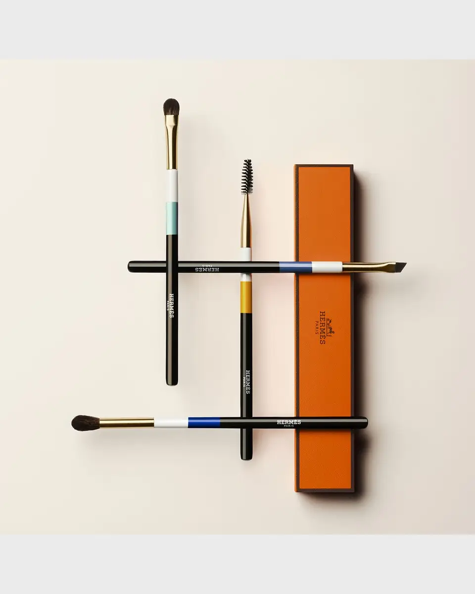 HERMÈS Les Pinceaux Hermes, Le Traceur Eyeliner Brush | Thumbnail 3 HERMÈS Les Pinceaux Hermes, Le Traceur Eyeliner Brush | Thumbnail 3