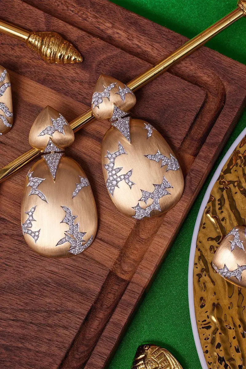 ARUNASHI Lightening Strikes Earrings | Thumbnail 5