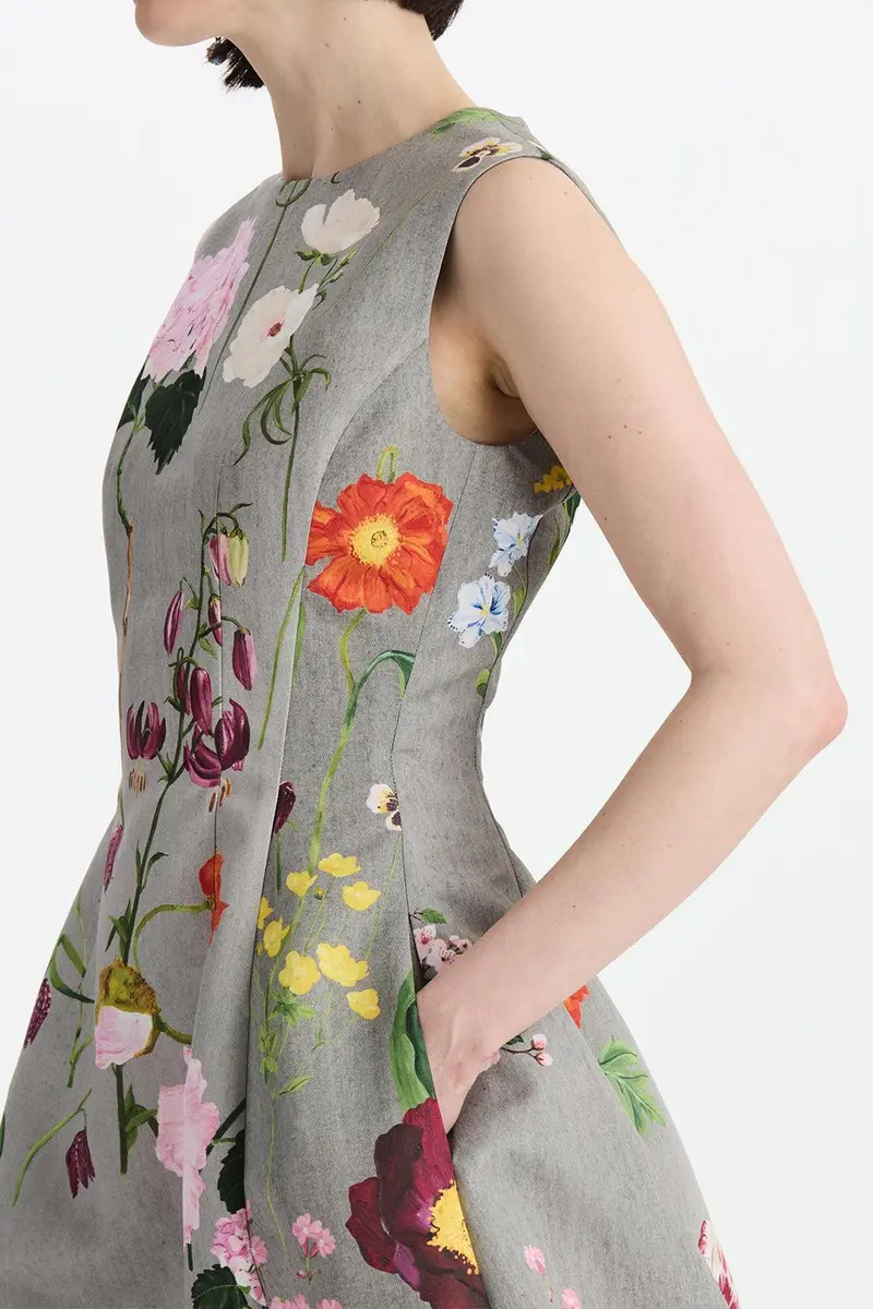 Oscar de la Renta Mixed Botanical Sleeveless Cocktail Dress | Thumbnail 3
