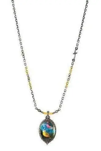 SEVAN BICAKCI Carved Quartz Bird Necklace | Image 1 SEVAN BICAKCI Carved Quartz Bird Necklace | Image 1
