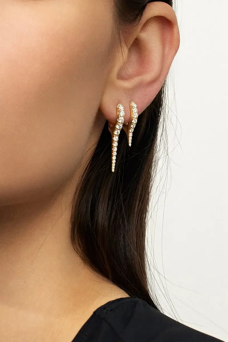 Melissa Kaye Small Diamond Lola Needle Earrings | Thumbnail 2 Melissa Kaye Small Diamond Lola Needle Earrings | Thumbnail 2