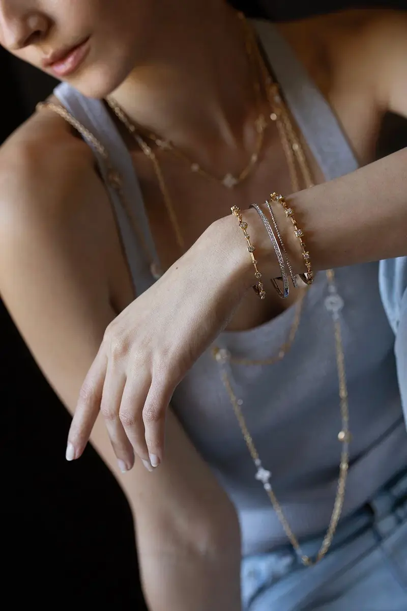 Robinson Pelham Uno Diamond Bangle - White Gold | Thumbnail 4