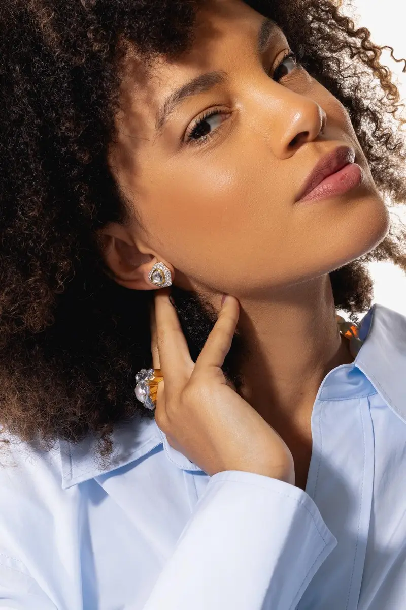 VICTOR VELYAN White Sapphire Earrings | Thumbnail 4