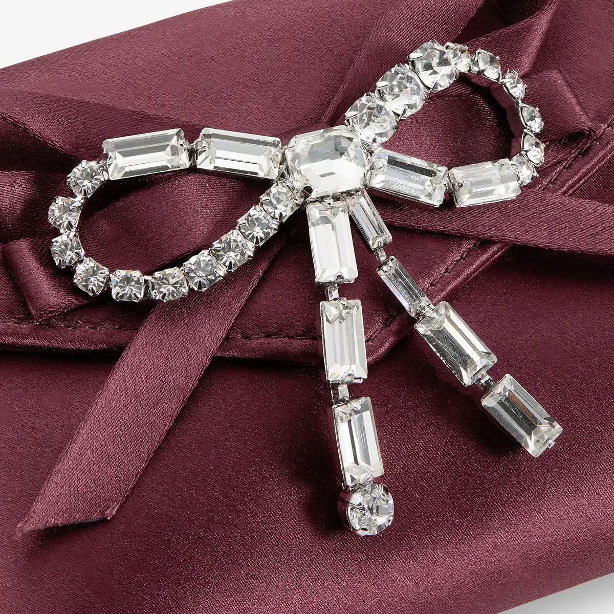 Jimmy Choo Soft Card Holder With Chain | Thumbnail 4 Jimmy Choo Soft Card Holder With Chain | Thumbnail 4