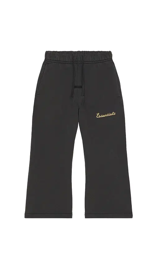 Fear of God Essentials Kids Training Classic Fit Sweatpant | Thumbnail 3 Fear of God Essentials Kids Training Classic Fit Sweatpant | Thumbnail 3