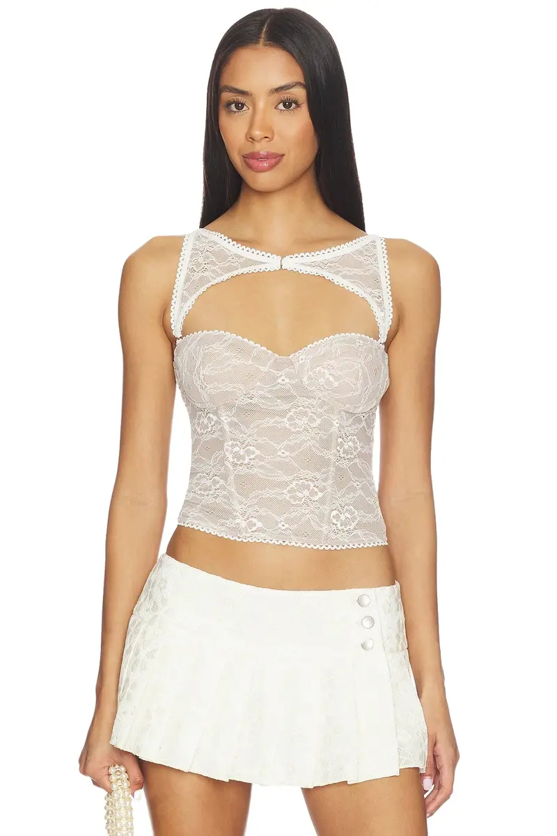 Kiana Bustier Kiana Bustier