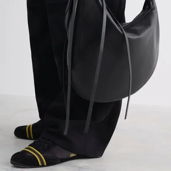 Fendi Wrap Sneakers | Thumbnail 6 Fendi Wrap Sneakers | Thumbnail 6