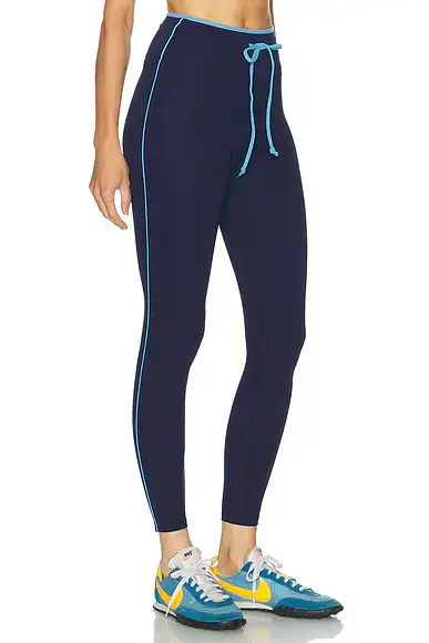 YEAR OF OURS Sport Sprint Legging | Image 1 YEAR OF OURS Sport Sprint Legging | Image 1