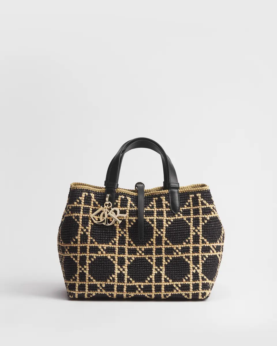 Dior Medium Dior Toujours Bag | Thumbnail 2 Dior Medium Dior Toujours Bag | Thumbnail 2