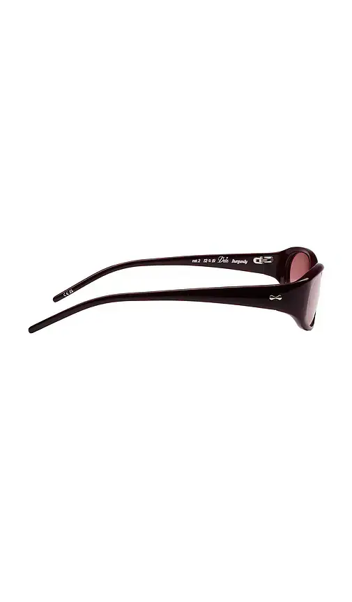 Chimi Dele Sunglasses | Thumbnail 3