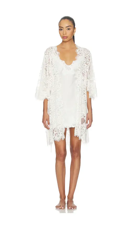 homebodii Peyton Short Lace Robe | Thumbnail 2 homebodii Peyton Short Lace Robe | Thumbnail 2