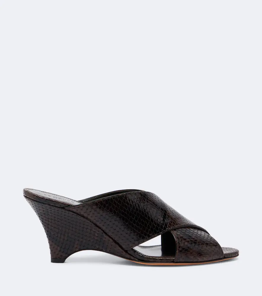 Le Monde Béryl Le Monde Béryl Luca snake-effect leather mules | Thumbnail 2 Le Monde Béryl Le Monde Béryl Luca snake-effect leather mules | Thumbnail 2