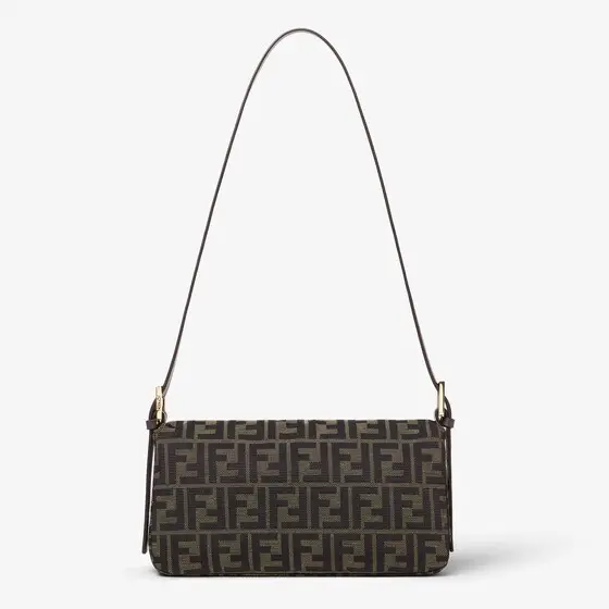 Fendi Since its debut in 1997, it has become a brand icon, now | Thumbnail 6 Fendi Since its debut in 1997, it has become a brand icon, now | Thumbnail 6