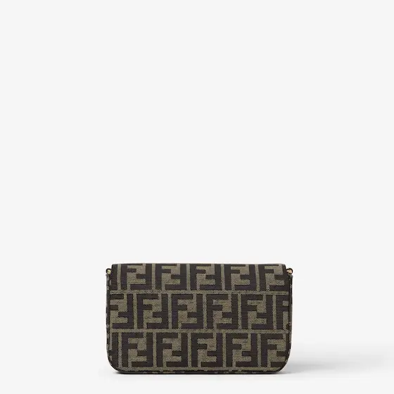 Fendi Tube Wallet on Chain | Thumbnail 3 Fendi Tube Wallet on Chain | Thumbnail 3