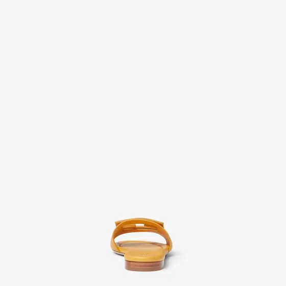 Fendi Tube Leather Slides | Thumbnail 3